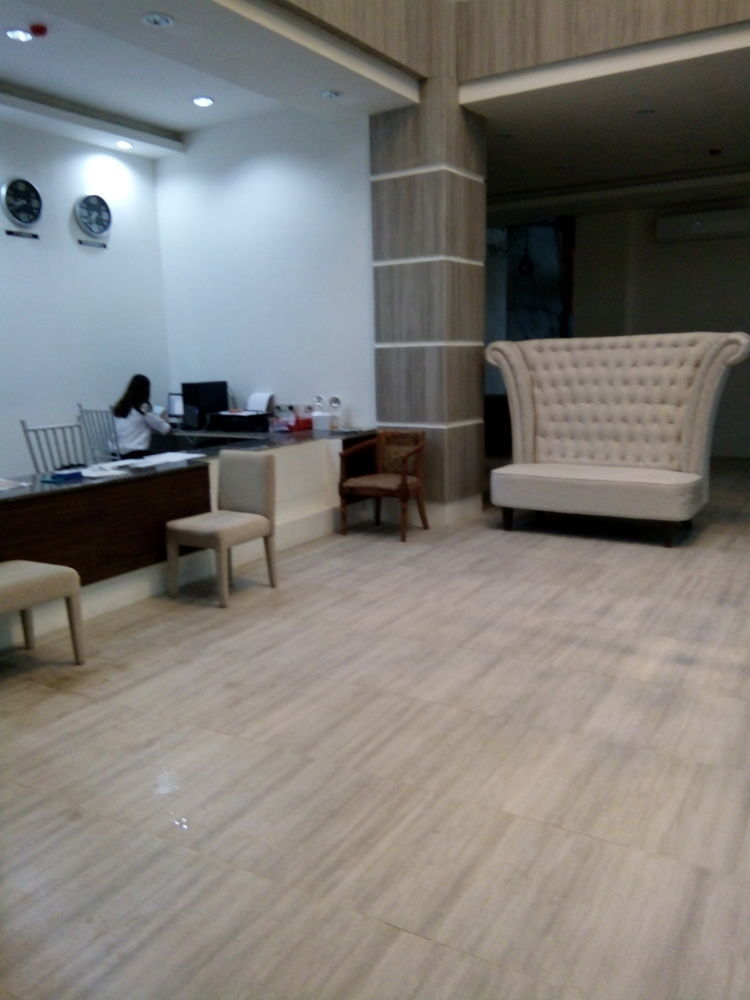 Reddoorz Plus At Hotel Metro Kalibo Zewnętrze zdjęcie