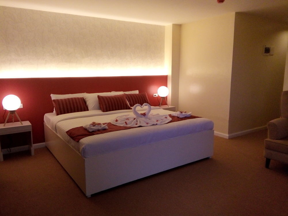 Reddoorz Plus At Hotel Metro Kalibo Zewnętrze zdjęcie