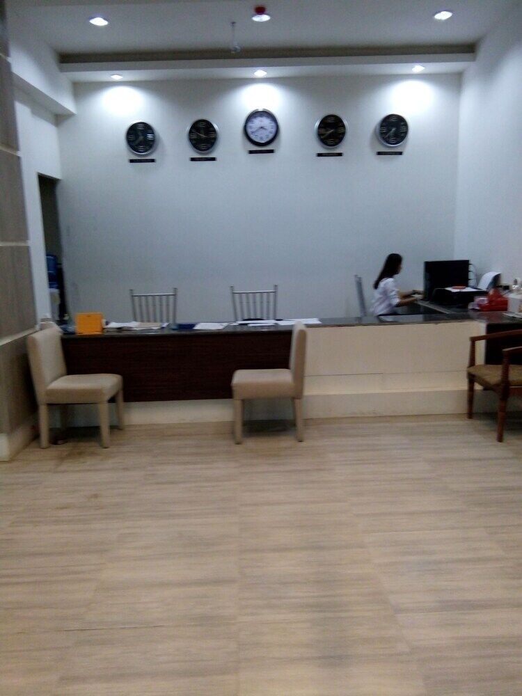 Reddoorz Plus At Hotel Metro Kalibo Zewnętrze zdjęcie